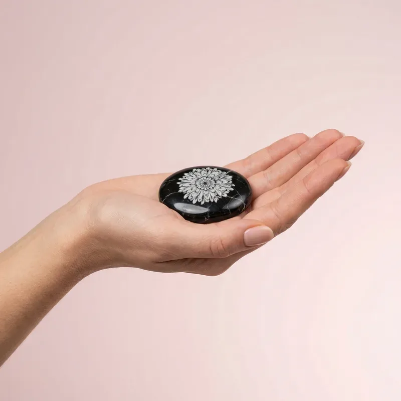 Chrysanthemum Stone